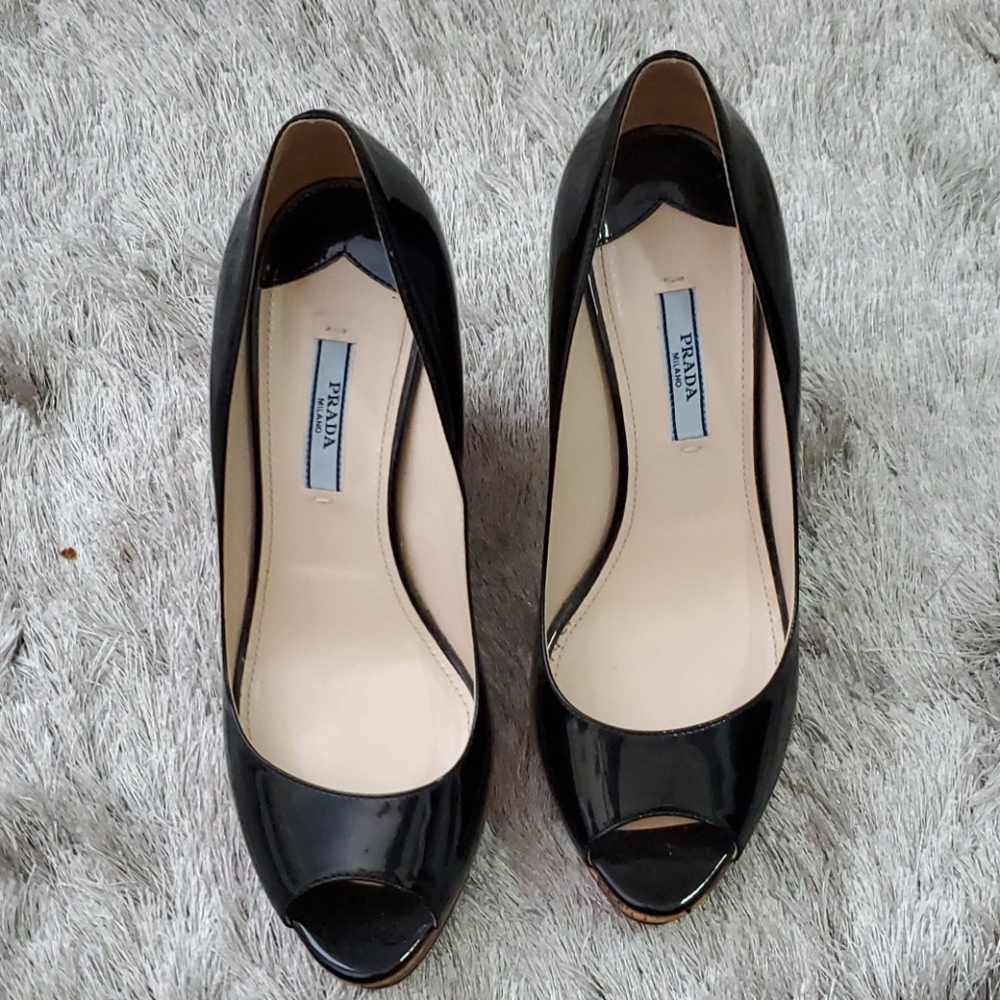 Prada 38.5